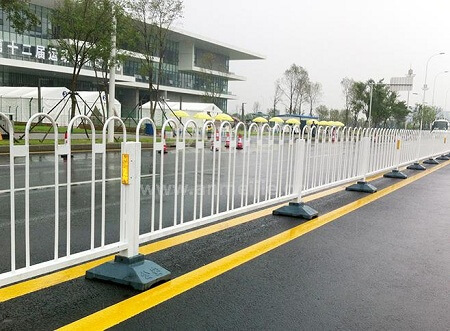 優質城市道路護欄需要滿足的三個條件
