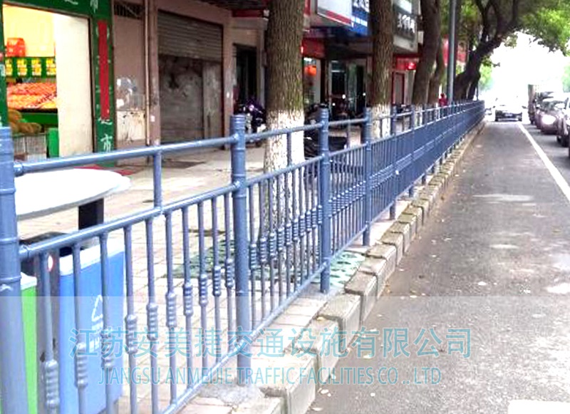 邊緣隔離護欄13-3.JPG